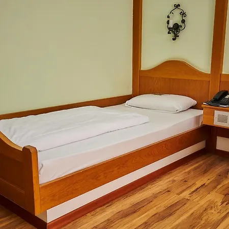 Flair-hotel Zum Benediktiner Schwarzach am Main