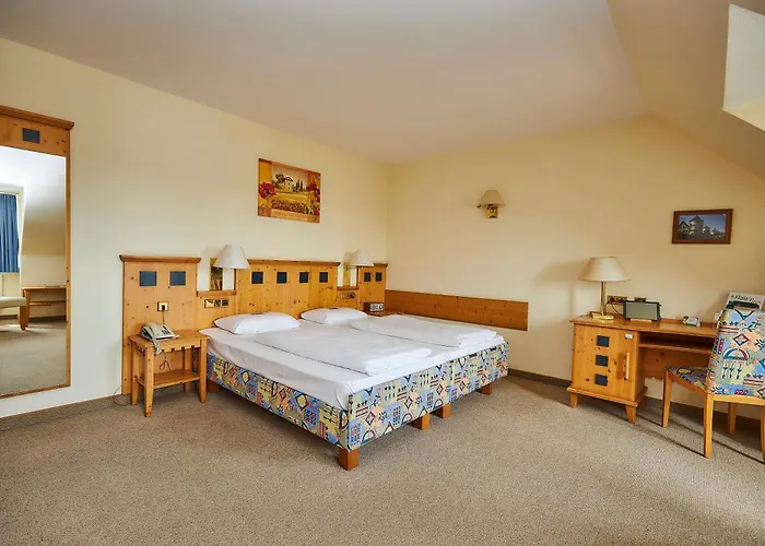Flair-hotel Zum Benediktiner 3* Schwarzach am Main