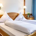 Flair-hotel Zum Benediktiner 3* Schwarzach am Main