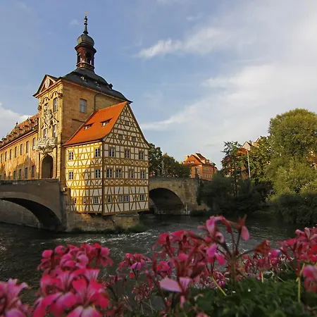 Flair-hotel Zum Benediktiner Otel