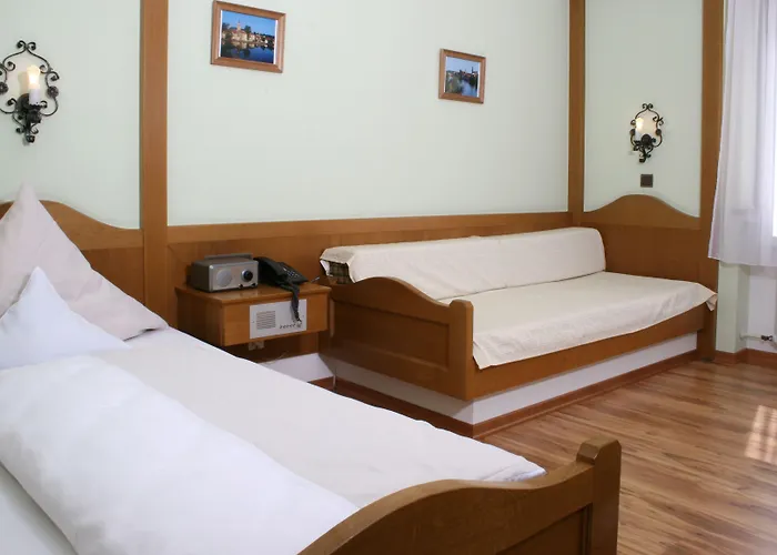 Flair-hotel Zum Benediktiner Отель 3*